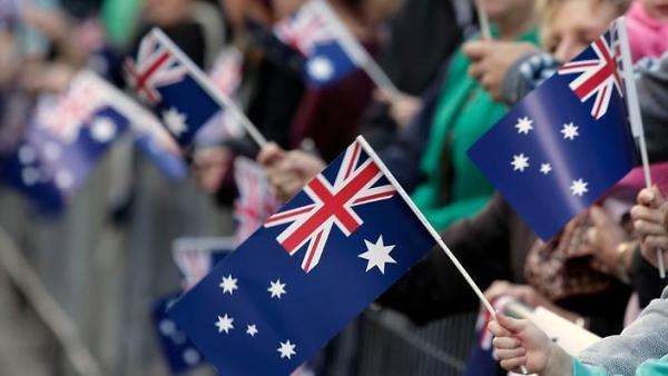 8-good-reasons-why-you-should-become-an-australian-citizen-district32